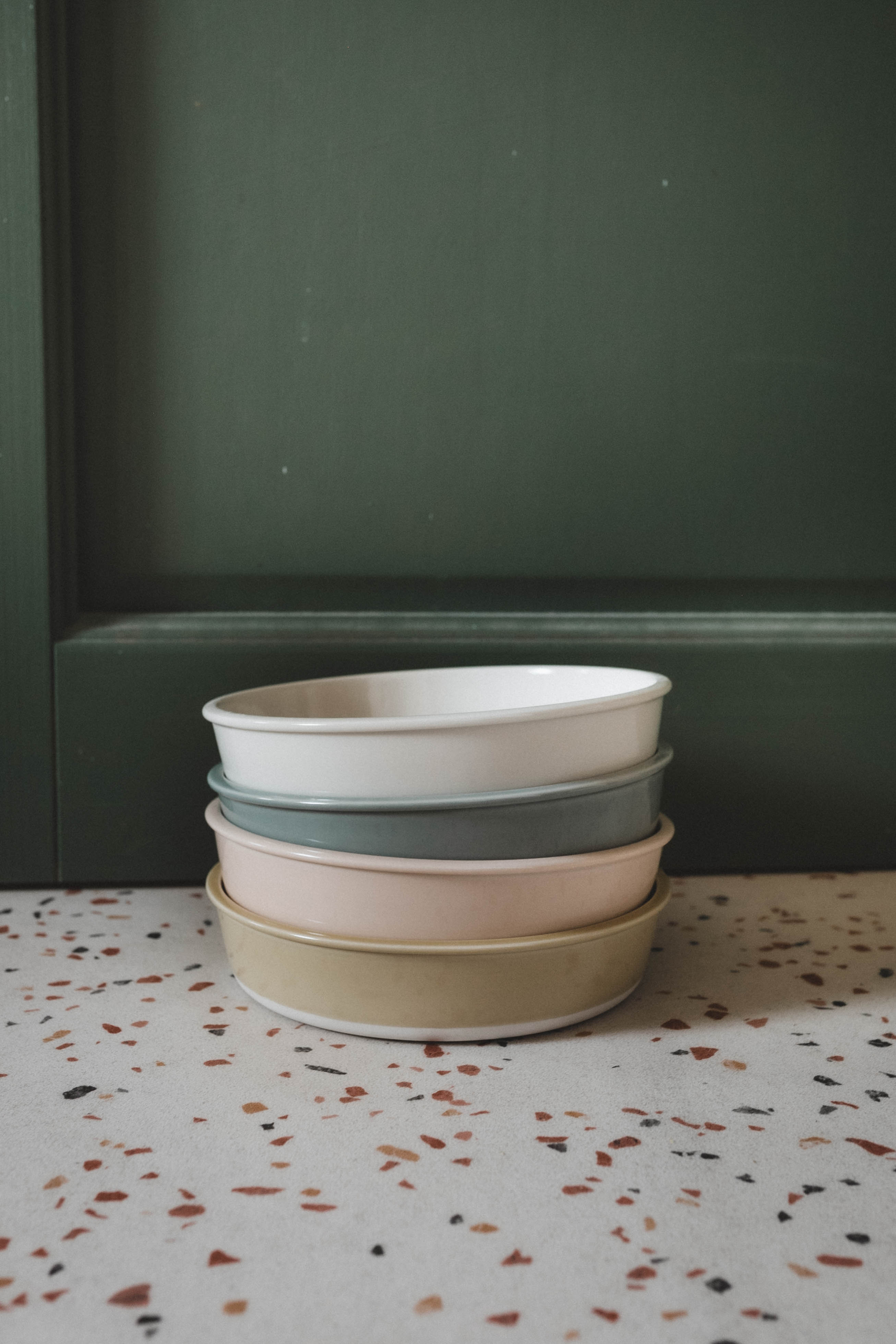 assiette creuse gris oxyde