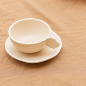 cup & saucer m nude