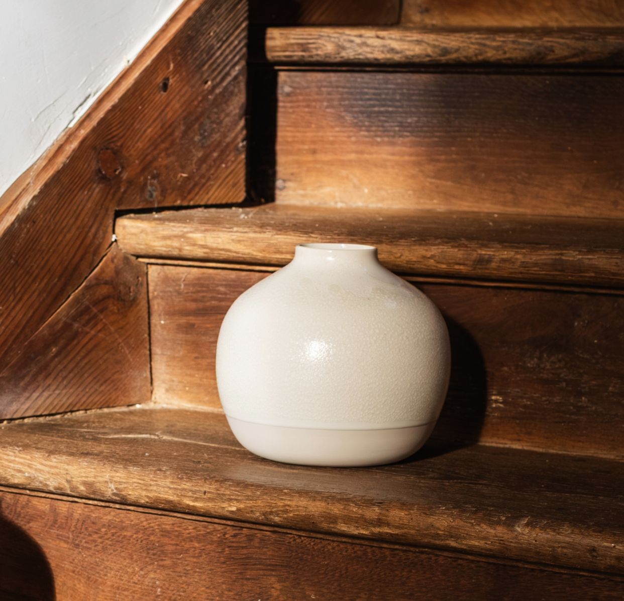 Vase Nèfle blanc à la cendre