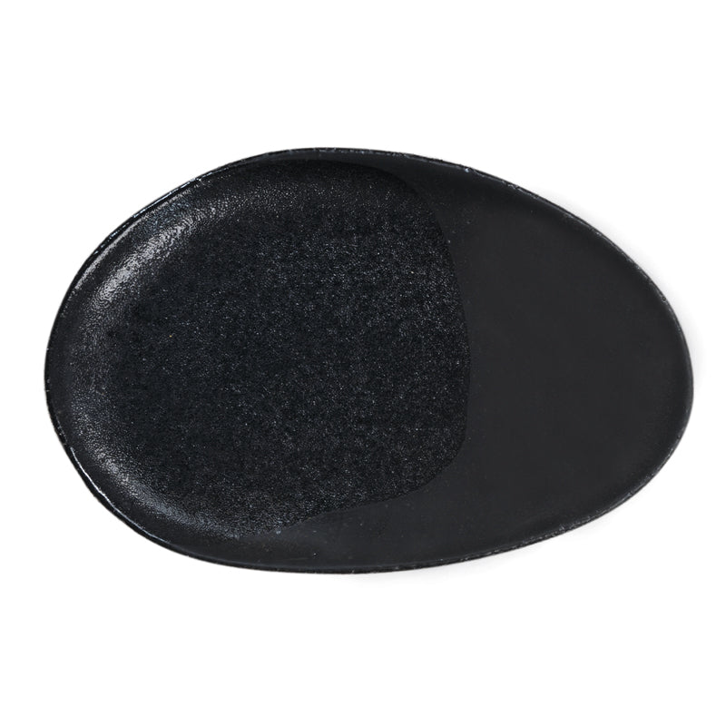 plat-ovale-l-wabi-noir-packshot.jpg