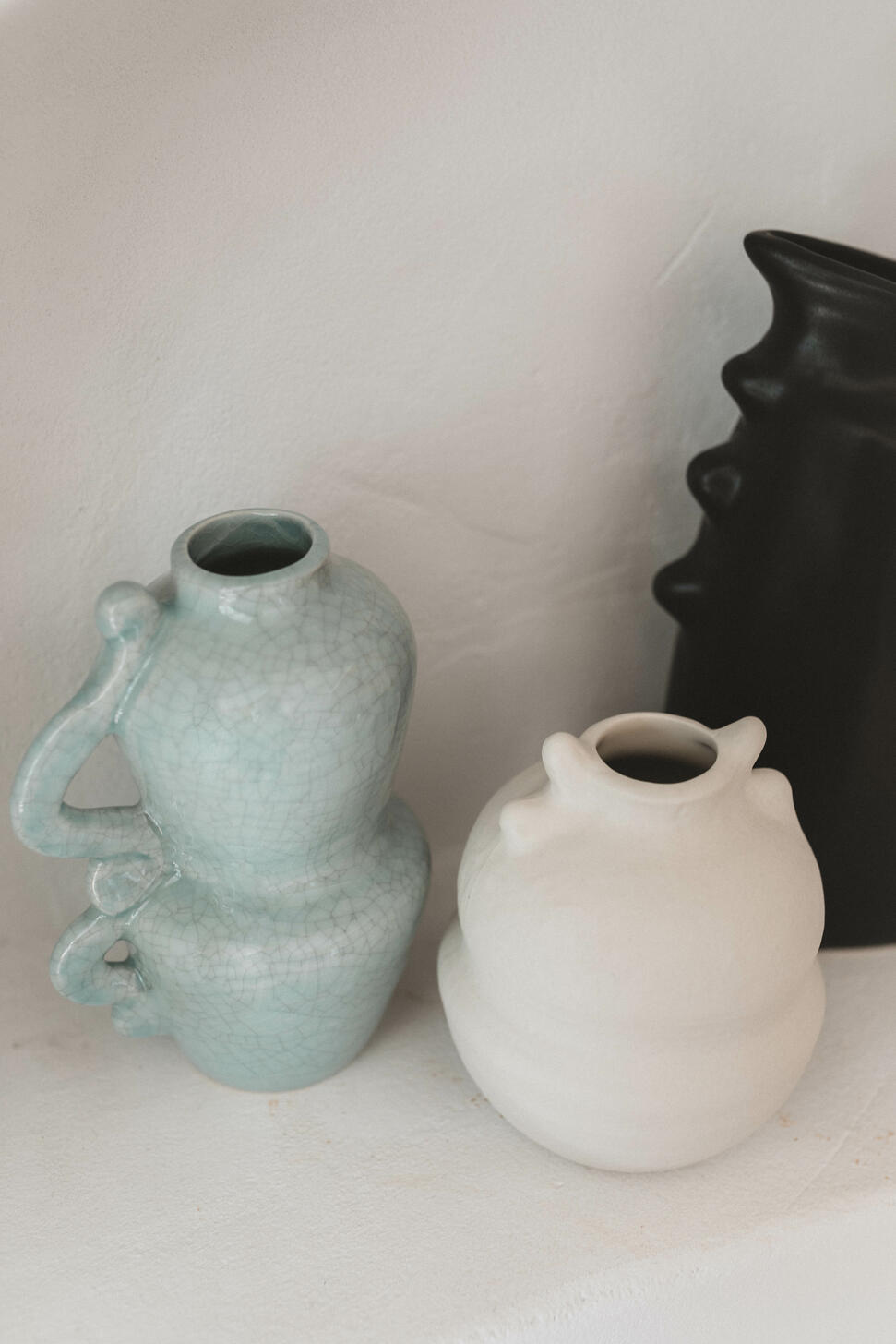 vase lucrece blanc ceramic manufacturer