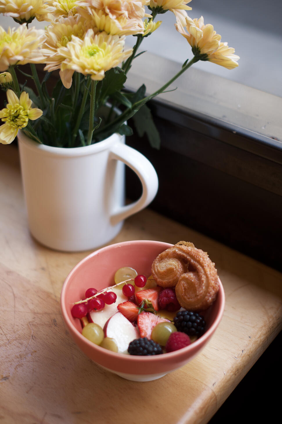 Jars ceramic bowl for table decoration